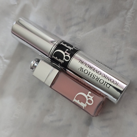 DIOR COSMETIC POUCH, ADDICT LIP MAXIMIZER & DIORSHOW ICONIC OVERCURL MASCARA SET - Picture 8 of 16
